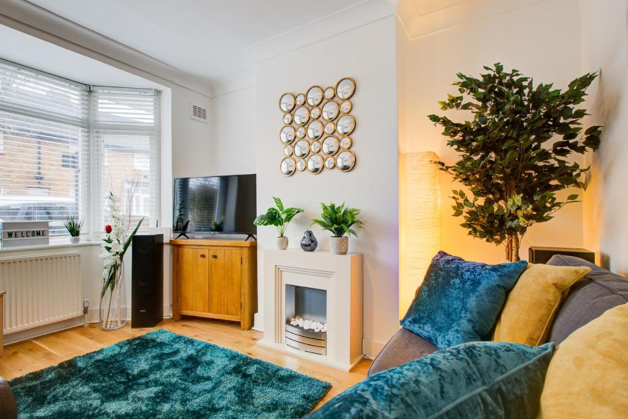 Statera Apartments - 2-Bed House In Stratford Лондон Экстерьер фото
